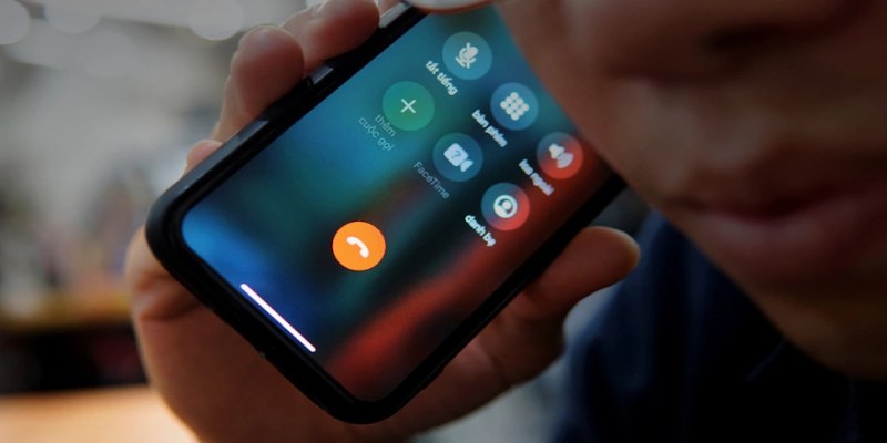 Liên hệ DF999 qua số hotline phản hồi nhanh